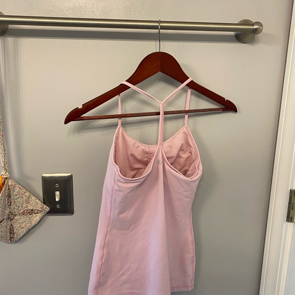 Lululemon Power y in light pink - Picture 2 of 3